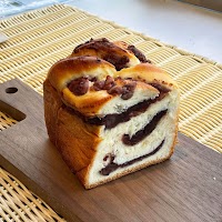 パン屋 むつか堂 薬院本店