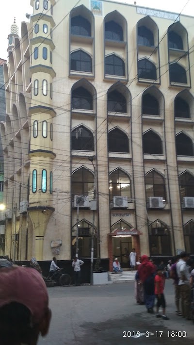 Photos of Nazira Bazar Big Mosque