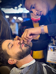 Photo n°2 de OR OUARICH BARBER SHOP à Lavaur (Salon de coiffure)