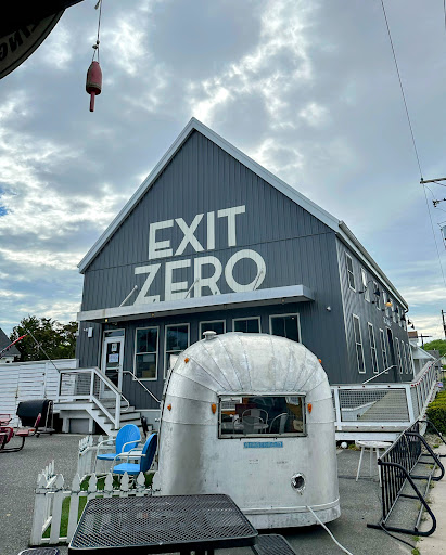 Exit Zero Filling Station - Thumbnail