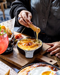 Photo n°31 de Au Bureau - Pub et Brasserie à Chambourcy (Bar sportif)