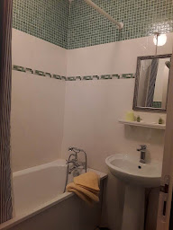 Photo n°17 de Domaine des Galards: Location grand Gîte et Chambres d´hôtes piscine (Bordeaux) à Montlieu-la-Garde (Maison d'hôtes)