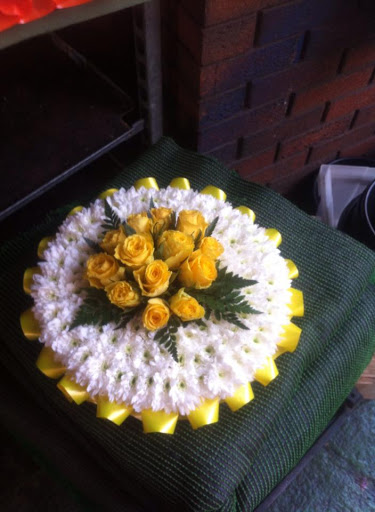 Lovelaces Flowers - Thumbnail