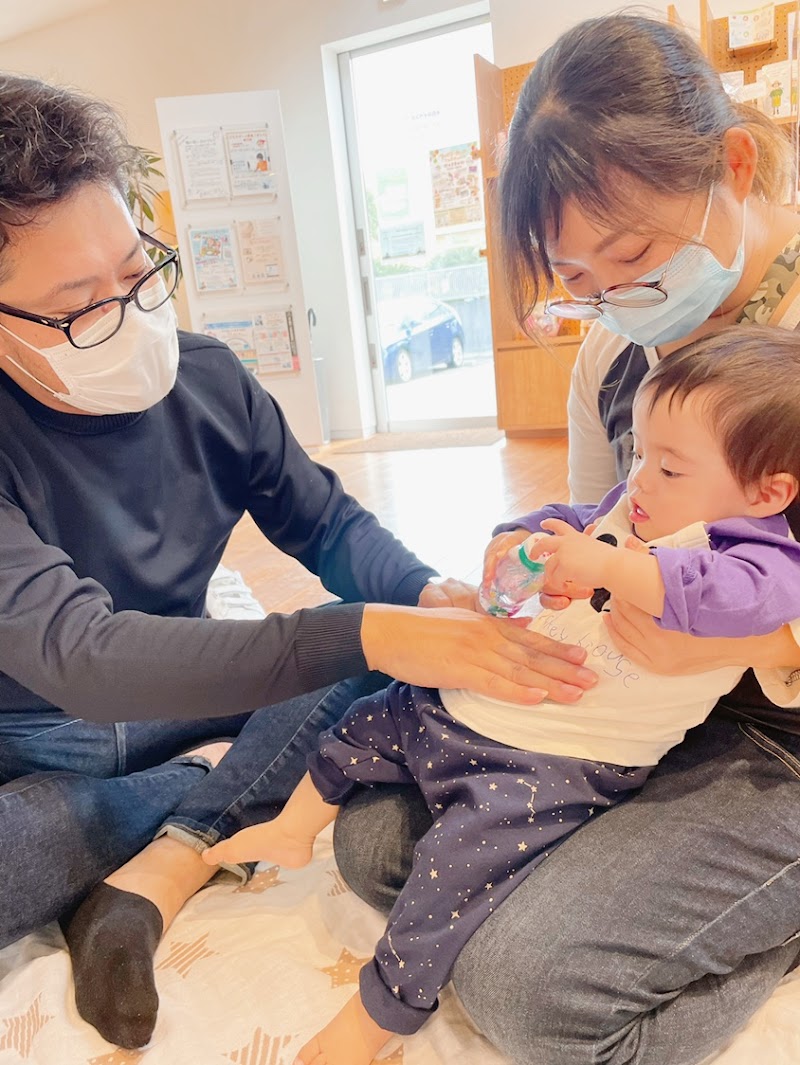 おやこふれあいサロン nicoricco ベビーマッサージ教室