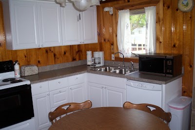 Photos of Avalon on the Bay Waterfront Cottage, Cedar Point, Lake Erie, Put-N-Bay, Islands