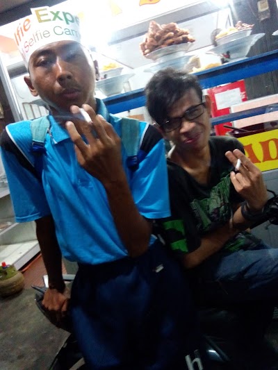 Photos of Siomay M. Natsir