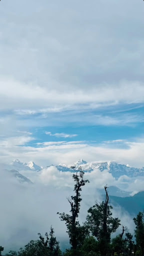 Book your Himalayan Tour Package with Shyam Saarthi Travels and explore the breathtaking beauty o… post image