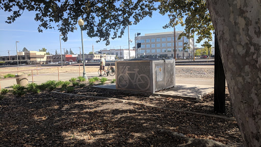 BikeLink : Roseville train station - Thumbnail