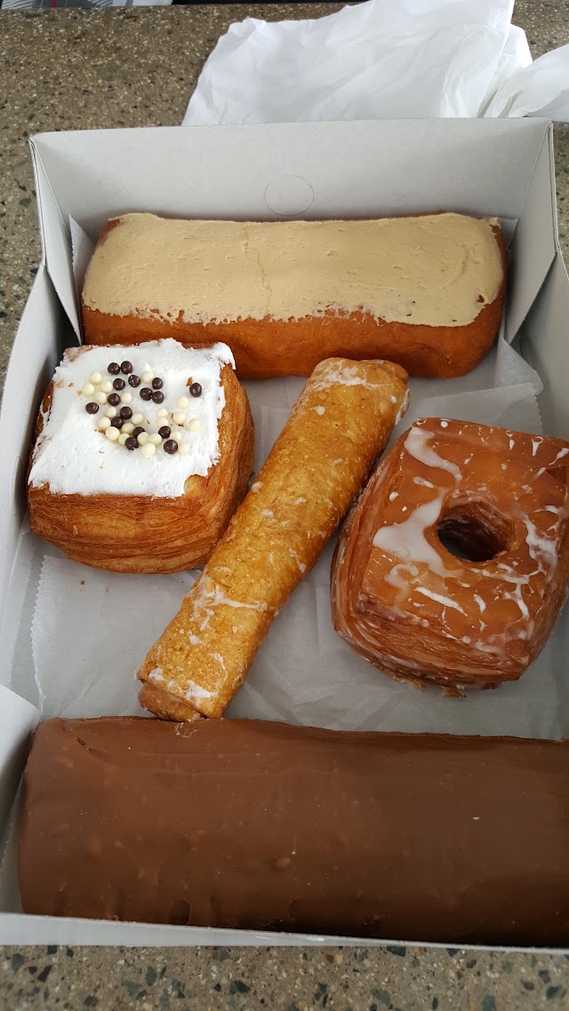 Peterson's Donut Corner