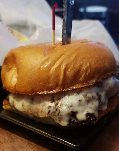 Block 7 Bar & Grill - Thumbnail