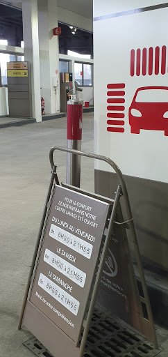 TotalEnergies - Le Front De Seine Gallery - France