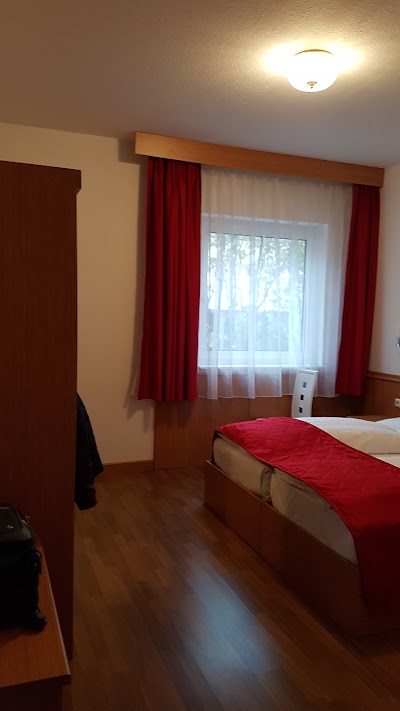 Photos of Comfort Hotel Wiesbaden Ost