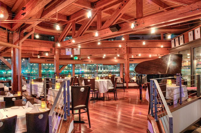 Rusty Scupper Restaurant & Bar
