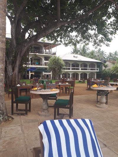 Photos of Sri Gemunu Beach Resort