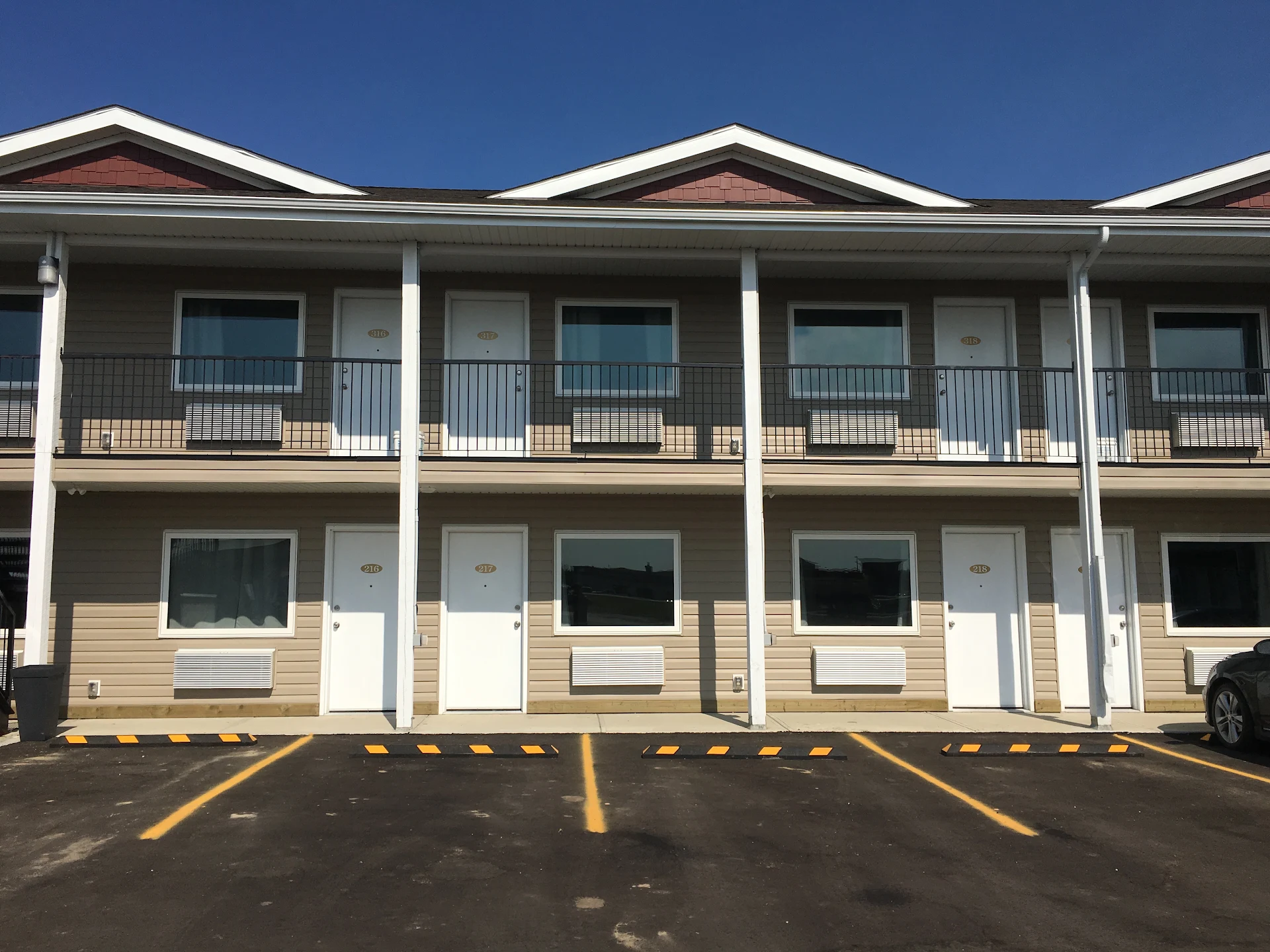 Voyageur Motel