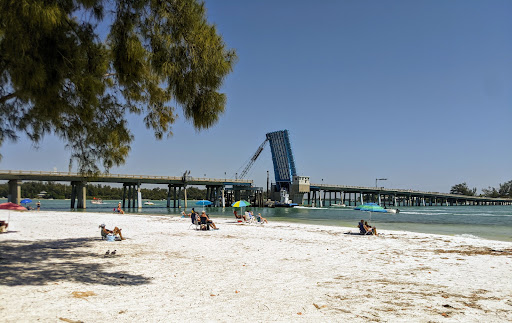 Judy Durant, BAYSHORE REALTY Inc. - Thumbnail