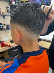 Photo n°37 de Maison L.R à Montsoult (Salon de manucure)