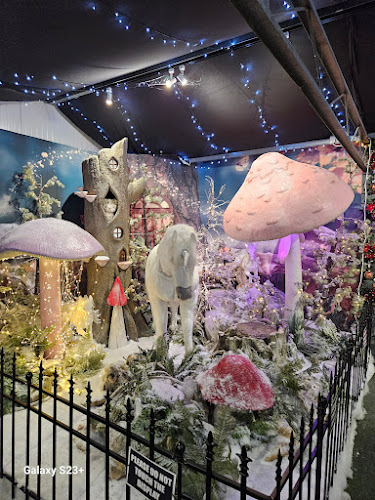 whitehallgardencentre.co.uk