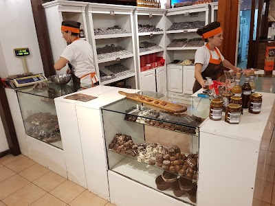Photos of Virgen Negra Chocolates y Alfajores