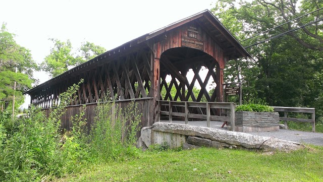 Old Stone Fort Museum