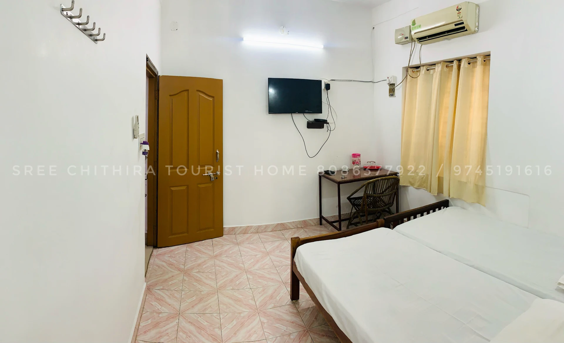 Sree Chithira Tourist Home