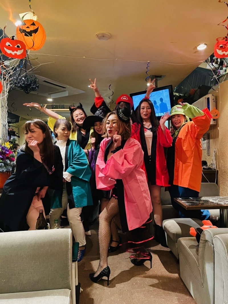 ナイトスポット彩花