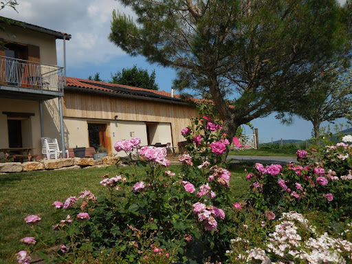 Photo de Gîte et Maison d'hôtes des 2 chênes à Bessenay (69690)