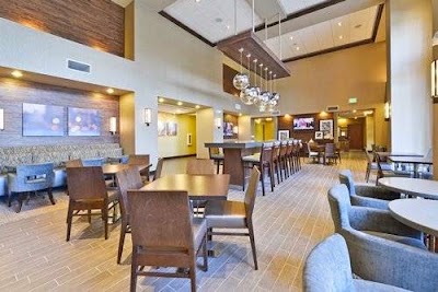 Photos of Hampton Inn & Suites Greensboro/Coliseum Area