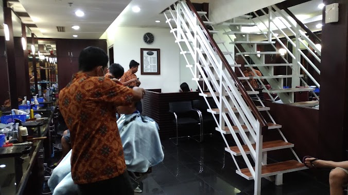 Paxi Barbershop, Author: Indra Tjang