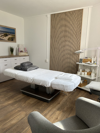 Mermaid Studio 1 - Friseur Kosmetik Wellness - Thumbnail