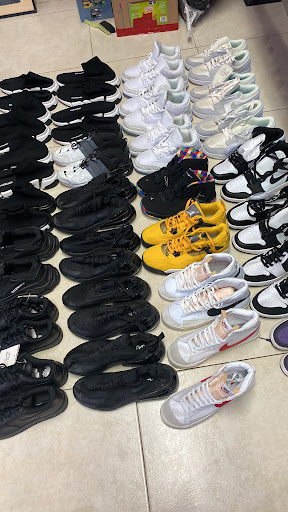 Sneakers romanos - Thumbnail
