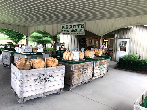 Piggott's Farm Market & Bakery - Thumbnail