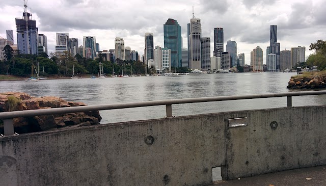 Kangaroo Point Cliffs Park