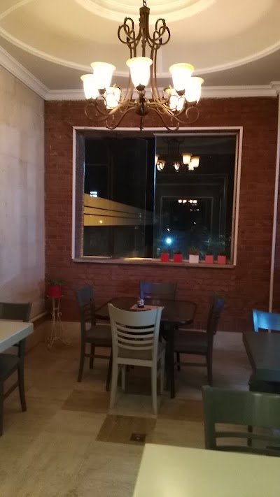 Photos of Iranshahr Caf&eacute; Gallery