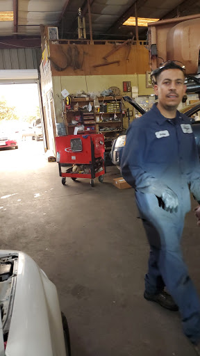 Nick's Garage - Thumbnail