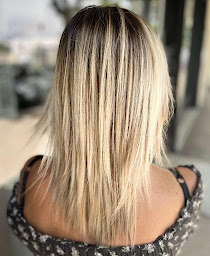 Photo n°11 de Salon Axel Marens, 82 cours Jean Jaures Echirolles à Échirolles (Salon de coiffure)