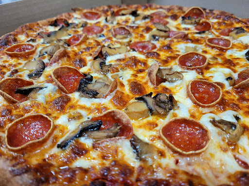 Dolly's Pizza Walled Lake - Thumbnail