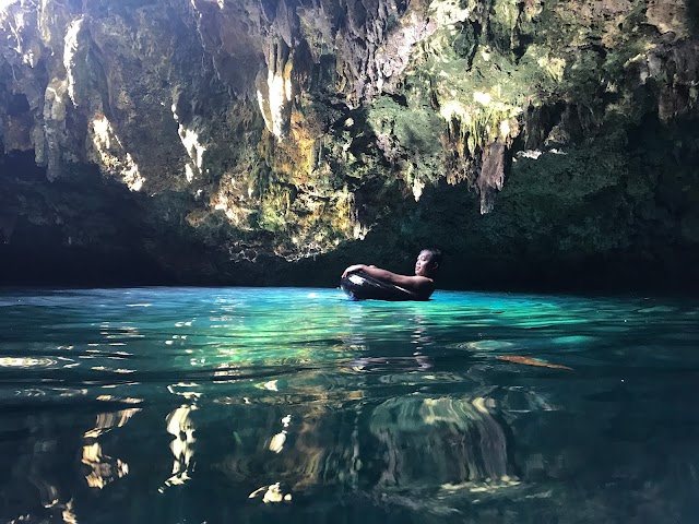Cabagnow Cave Pool