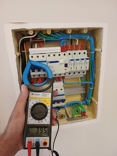 Eletricista em Itajai Plantão 24 horas