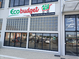 Photo n°6 de Centre Commercial Espace Rousseau à Saint-Amand-Montrond (Centre commercial)