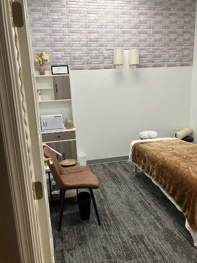 Serene Valley Massage - Thumbnail