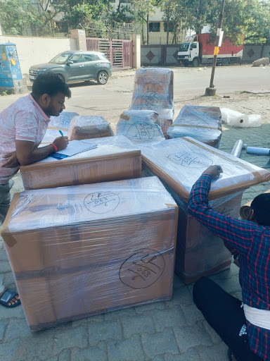 Indian Cargo Packers And Movers provides dependable household and office shifting services in Gur… post image