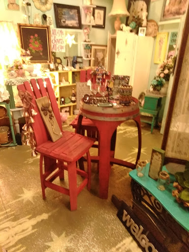 Junk Stars Gallery - United States