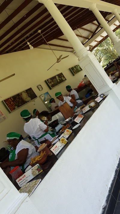 Photos of Seven women kitchen