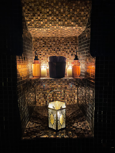 Photo de Les bains d'Aphrodite - Love room - Jacuzzi et hammam privatif à Auriol à Auriol (13390)
