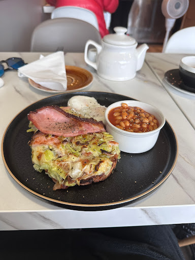 Heaths kitchen - Visual