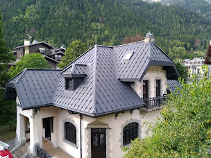 Photo n°4 de FerZinc74 à Saint-Sigismond (Service d'entretien des gouttières)