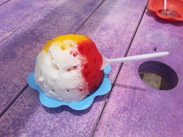 Ululani's Hawaiian Shave Ice