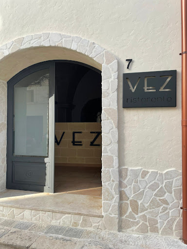 Vez - Visual