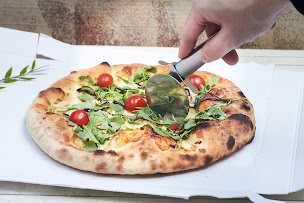 Photo n°10 de Cotta pizza à Le Mans (Restaurant de spécialités d'Italie du Sud)